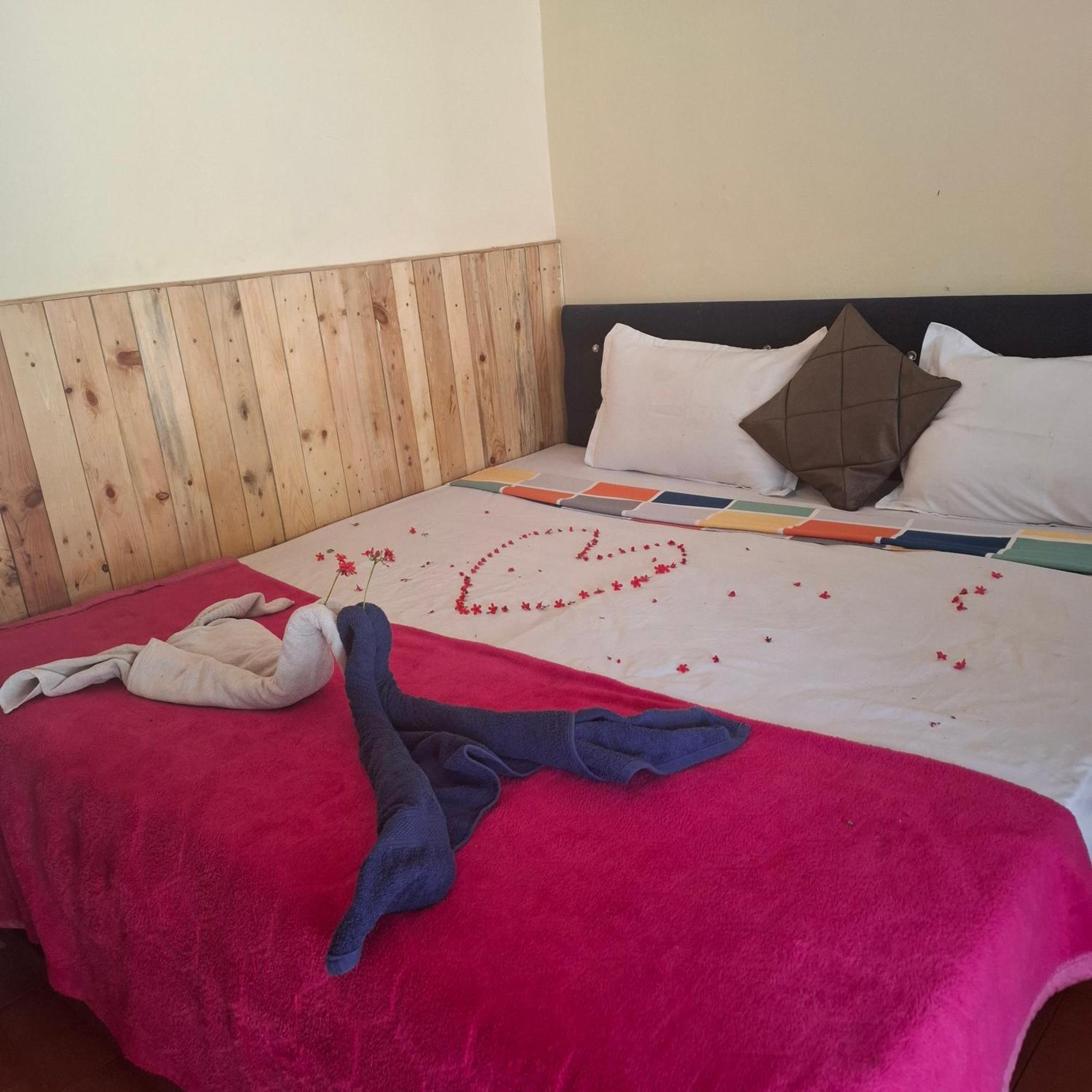 Ave Maria Guesthouse Colva Bagian luar foto